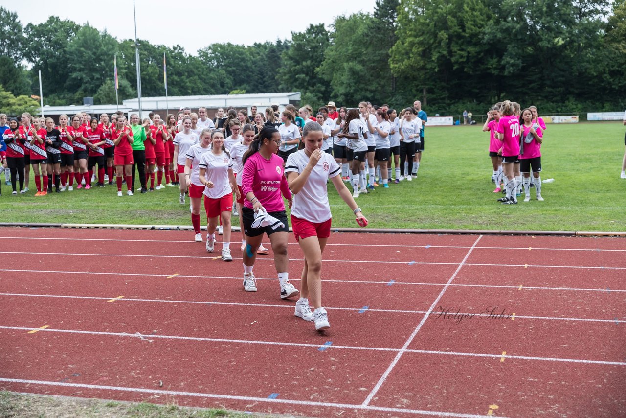 Bild 102 - Loewinnen Cup